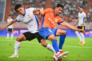 开云体育登录-克雷桑双响卡扎伊什维利建功 泰山3-2西海岸