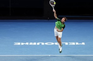 开云体育-梅德维德夫被“让二追三” 三次澳网决赛均铩羽而归