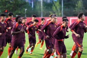 体育平台-国足“初哥”正在蓄力 刘洋寄语亚运队友：大胆表现！